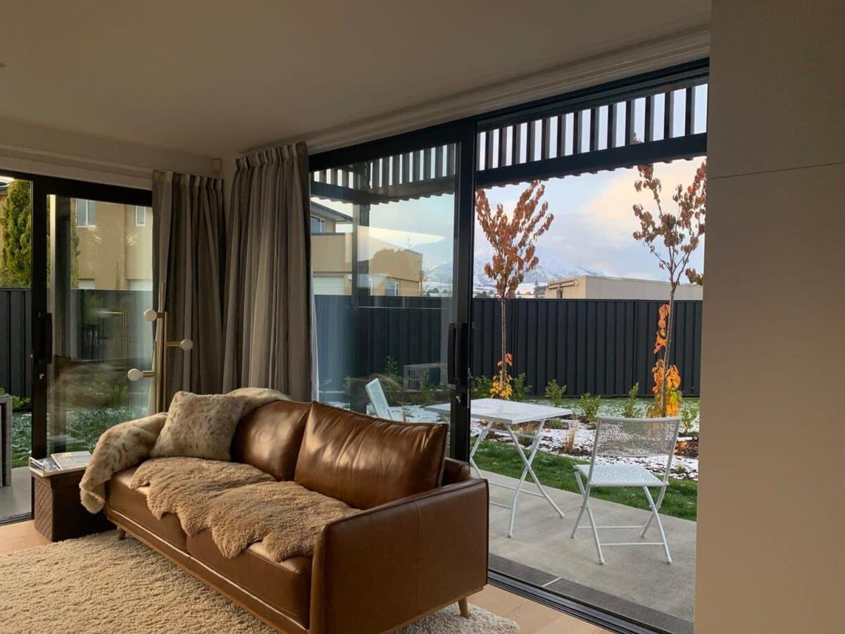 The 1 With The View Villa Albert Town Bagian luar foto